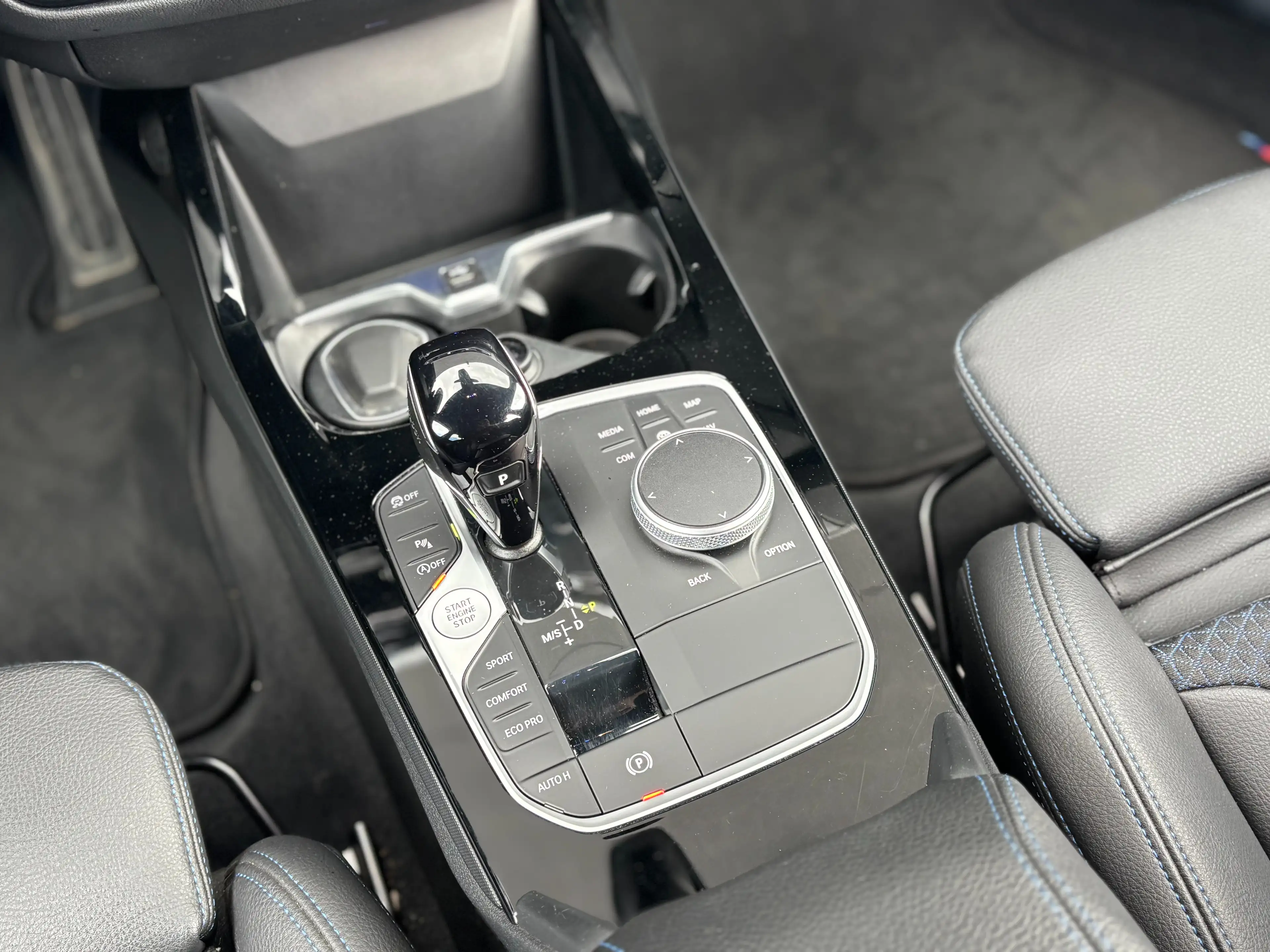 BMW 135 M135i X DRIVE - Full Black - Suivi complet BMW - Garantie 12 mois - Phares LED - Module éclairage - — photo 13
