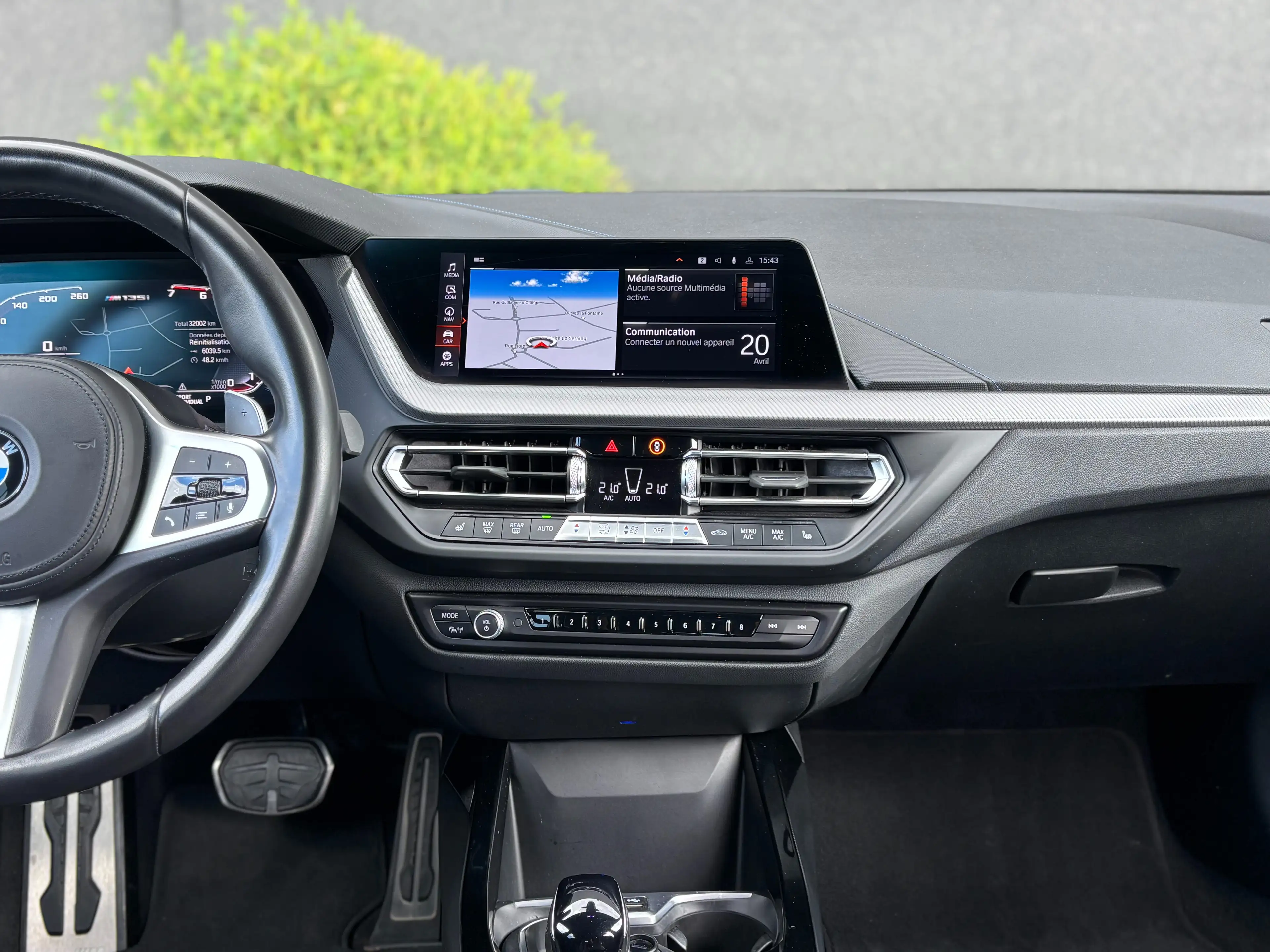 BMW 135 M135i X DRIVE - Full Black - Suivi complet BMW - Garantie 12 mois - Phares LED - Module éclairage - — photo 12