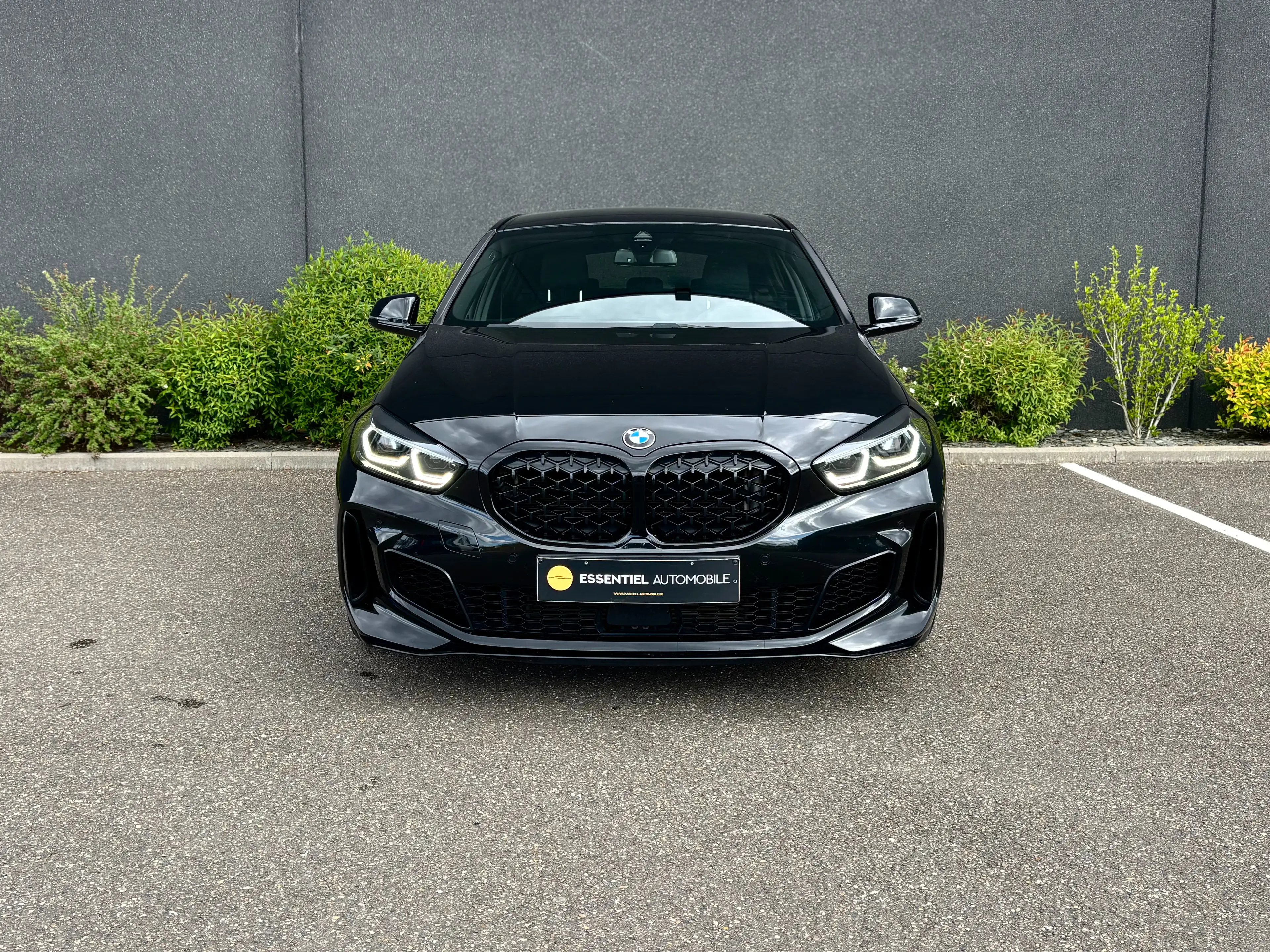 BMW 135 M135i X DRIVE - Full Black - Suivi complet BMW - Garantie 12 mois - Phares LED - Module éclairage - — photo 2