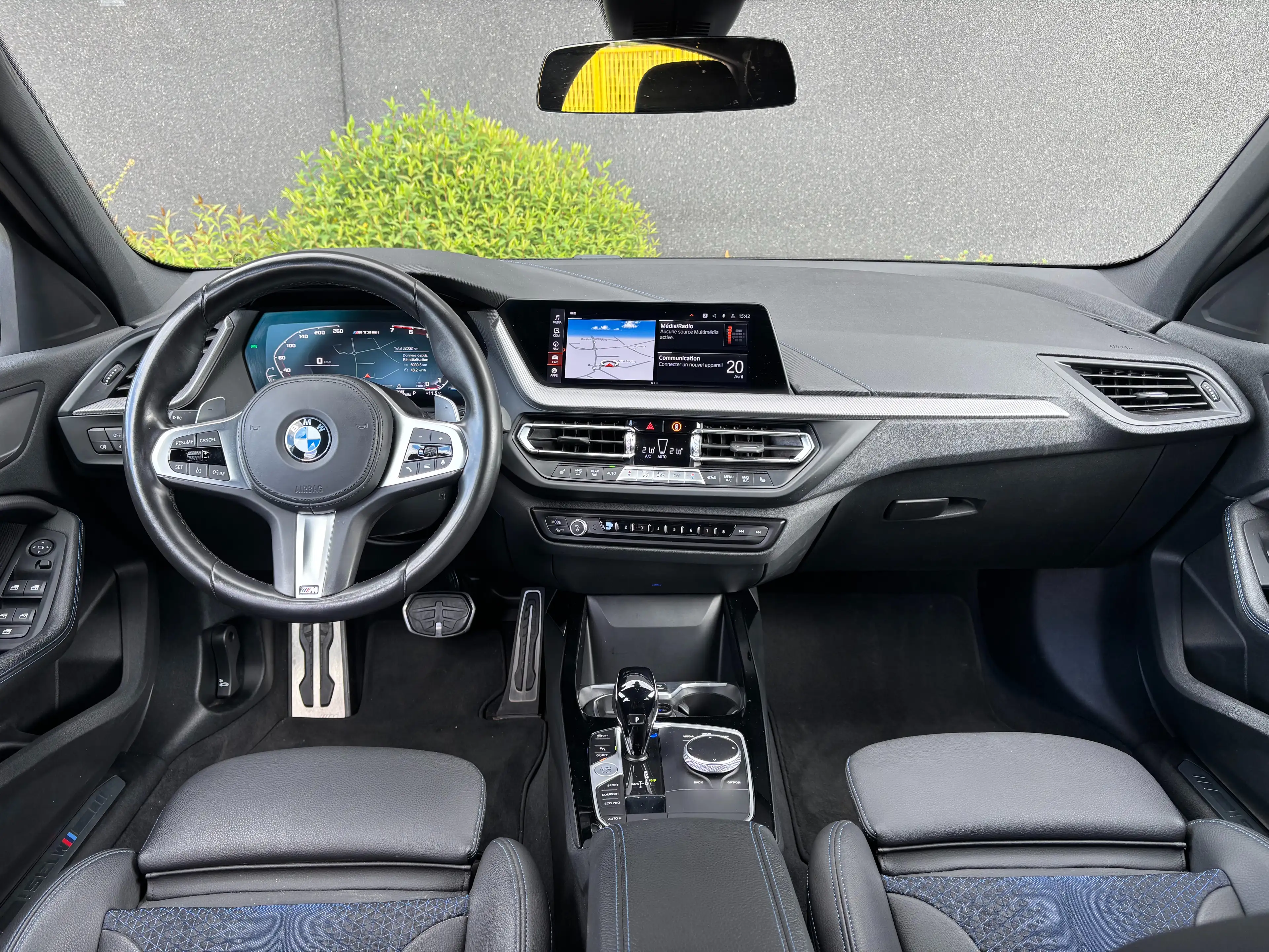 BMW 135 M135i X DRIVE - Full Black - Suivi complet BMW - Garantie 12 mois - Phares LED - Module éclairage - — photo 10