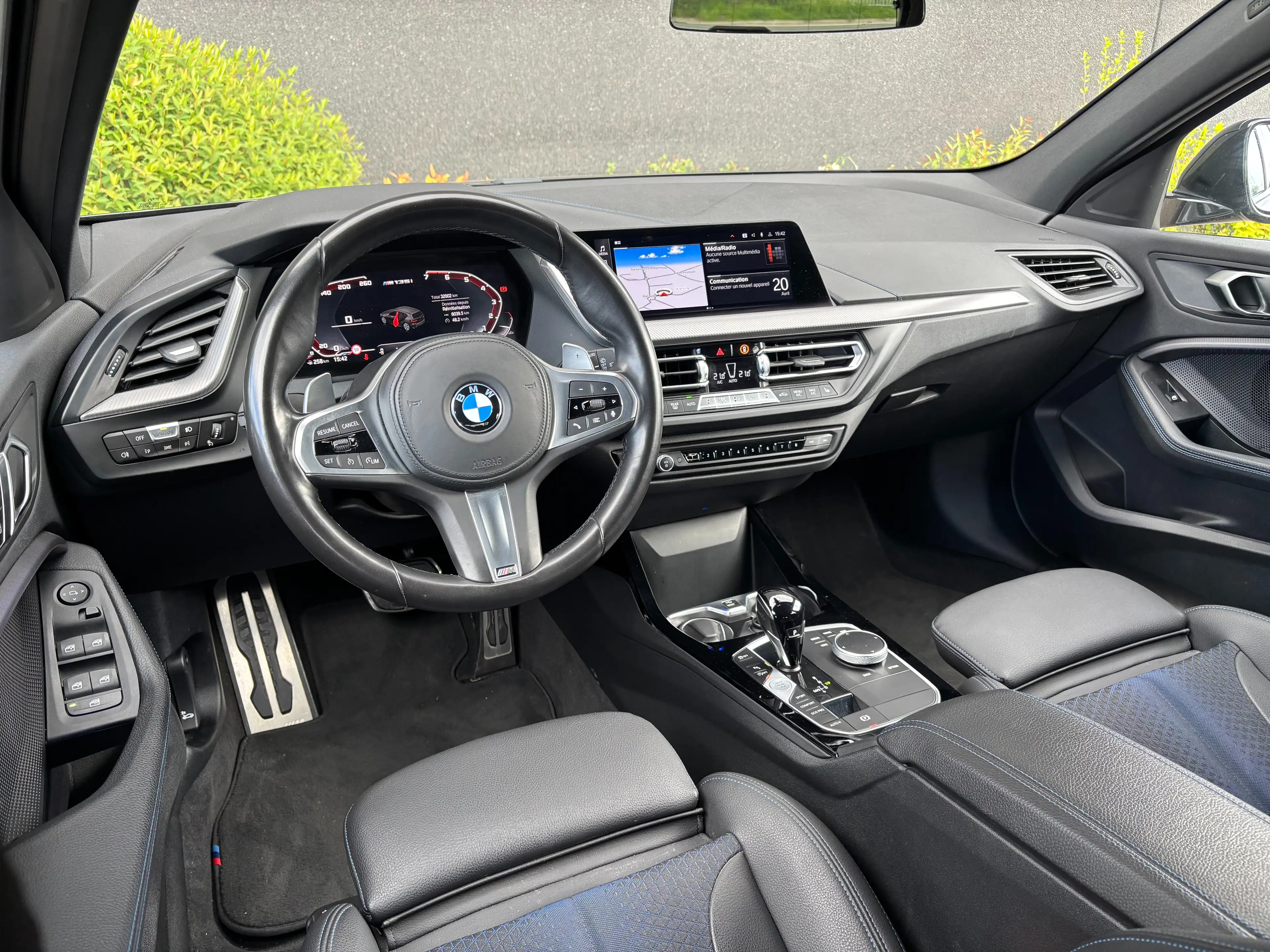 BMW 135 M135i X DRIVE - Full Black - Suivi complet BMW - Garantie 12 mois - Phares LED - Module éclairage - — photo 9