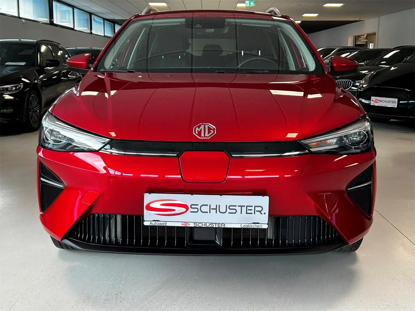 MG MG5 Comfort 50,3 kWh Standard Reichweite Rot - 2