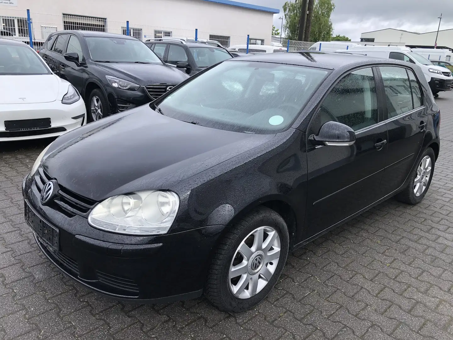Volkswagen Golf Comfortline 1.4 Benzin, Klimatronik Schwarz - 1