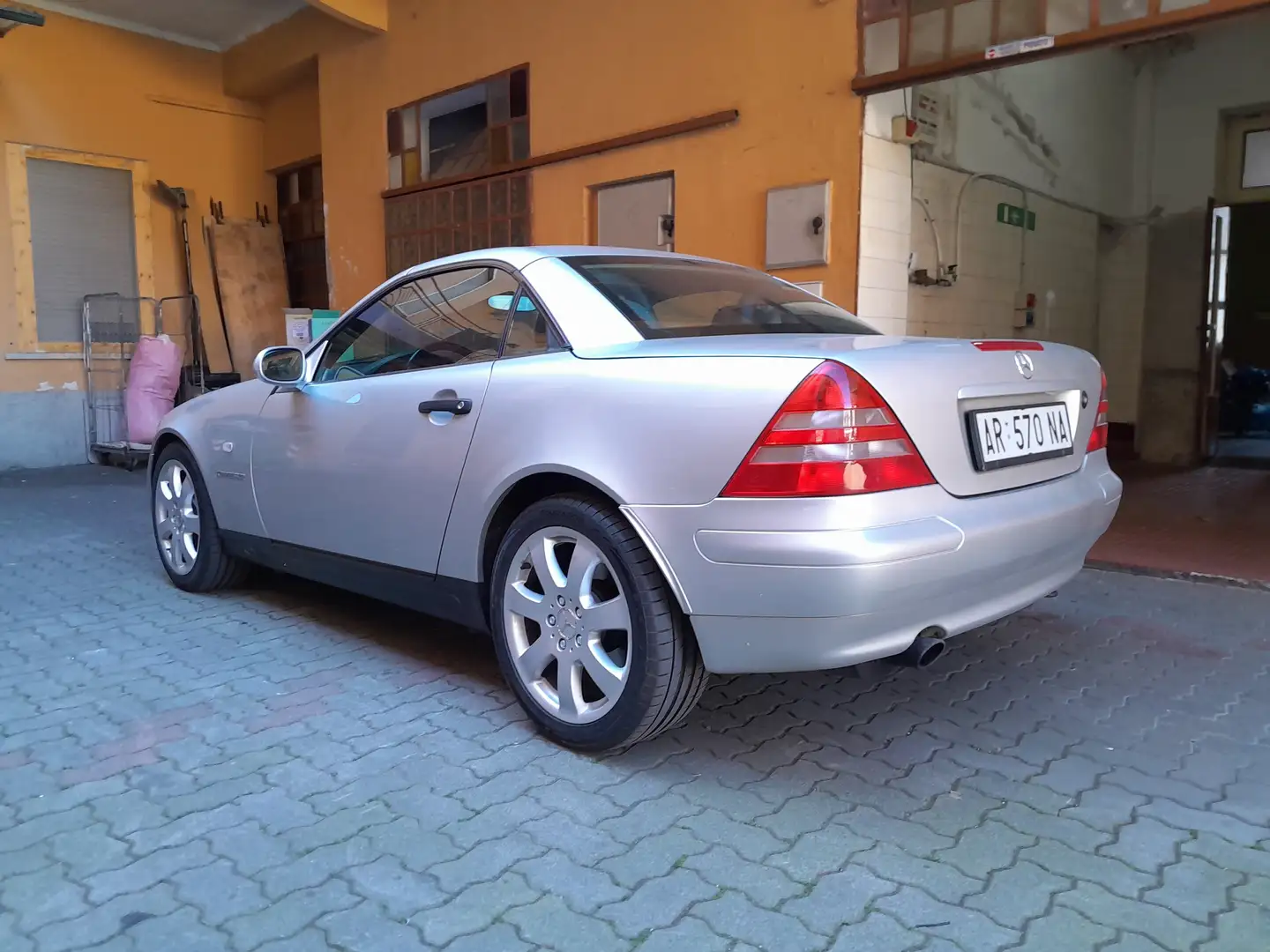 Mercedes-Benz SLK 200 Kompressor Argento - 2