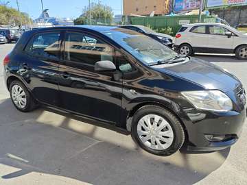 Auris 5p 1.4 d-4d Sol