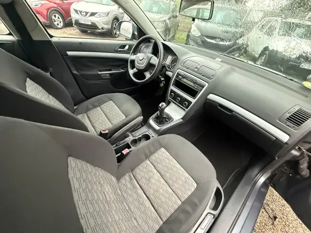 Skoda Octavia view 9