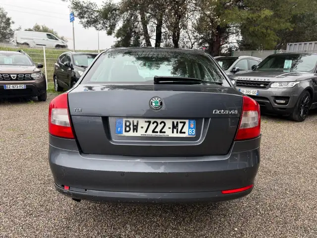 Skoda Octavia view 10