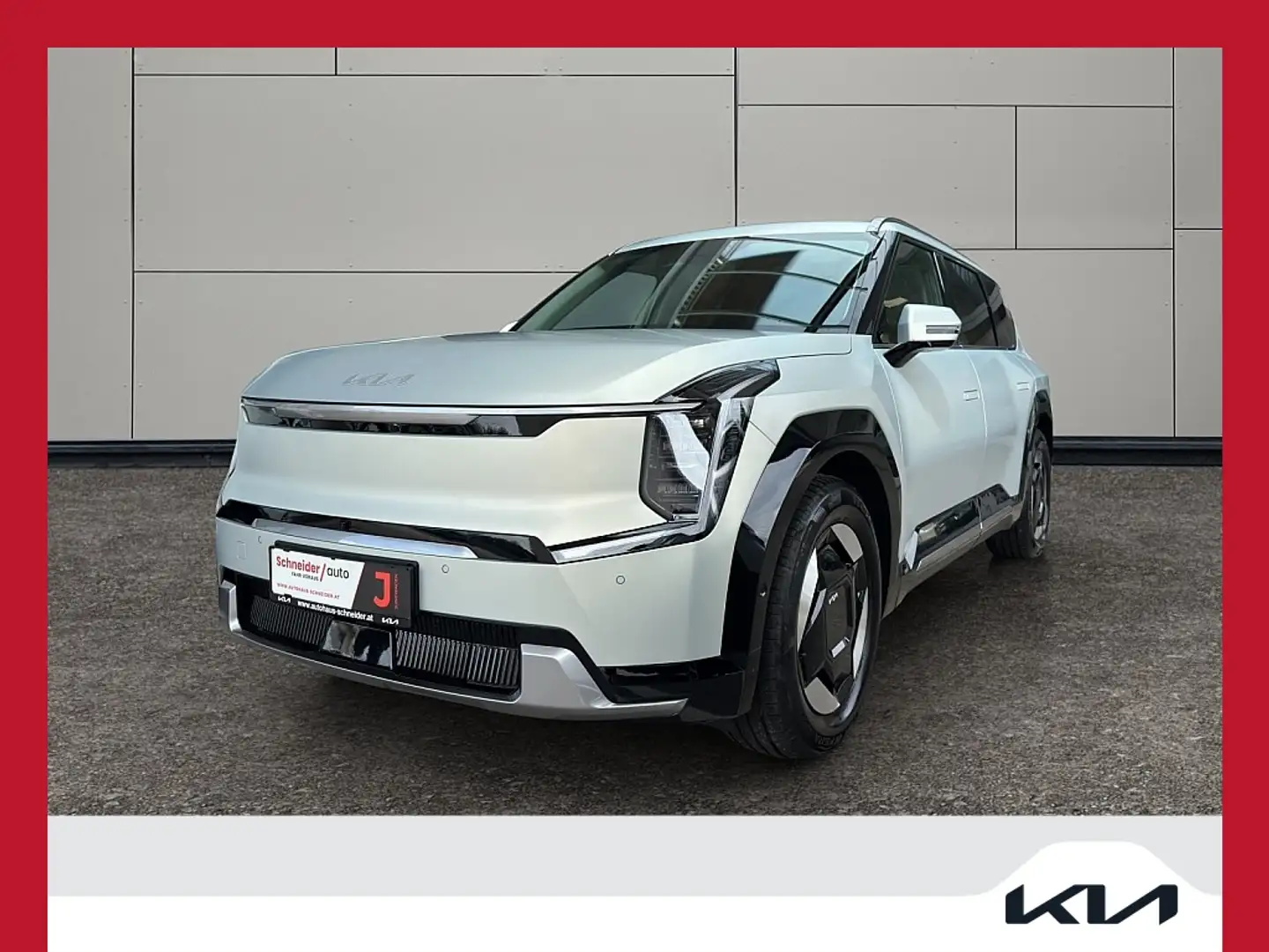 Kia EV9 AWD 99.8kWh Earth Aut. mit Schiebedach Silber - 1