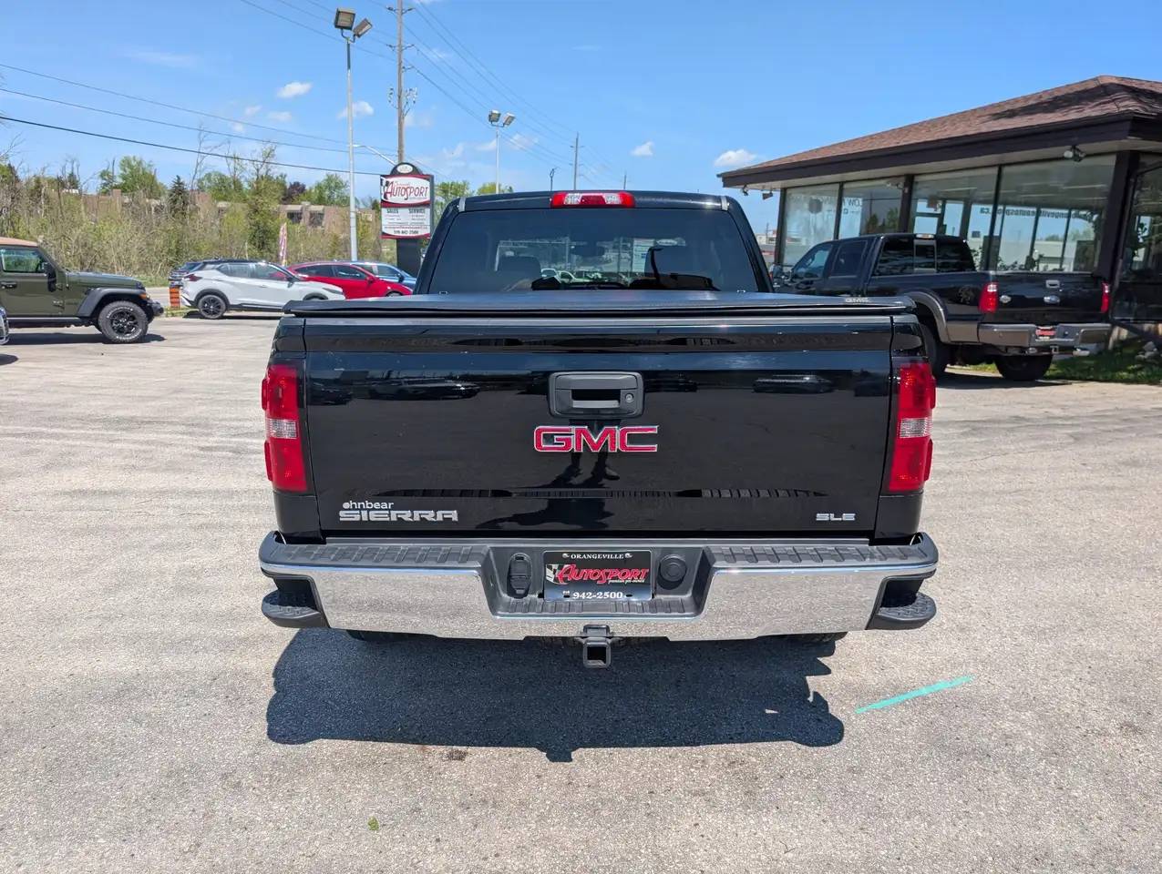 GMC Sierra 1500 снимка GMC Sierra 1500