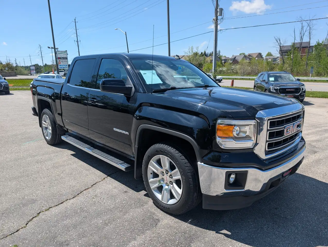 GMC Sierra 1500 снимка GMC Sierra 1500