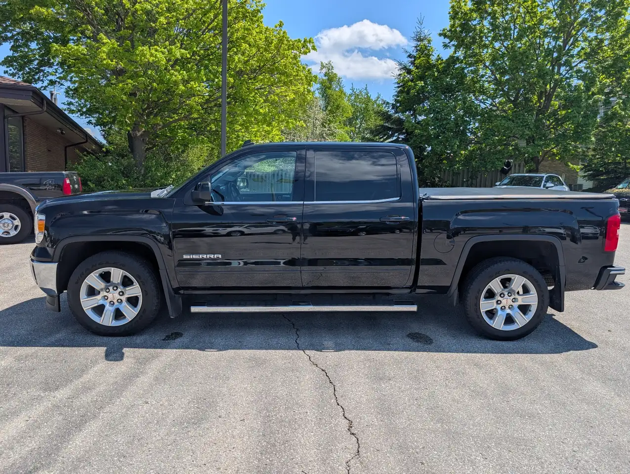 GMC Sierra 1500 снимка GMC Sierra 1500