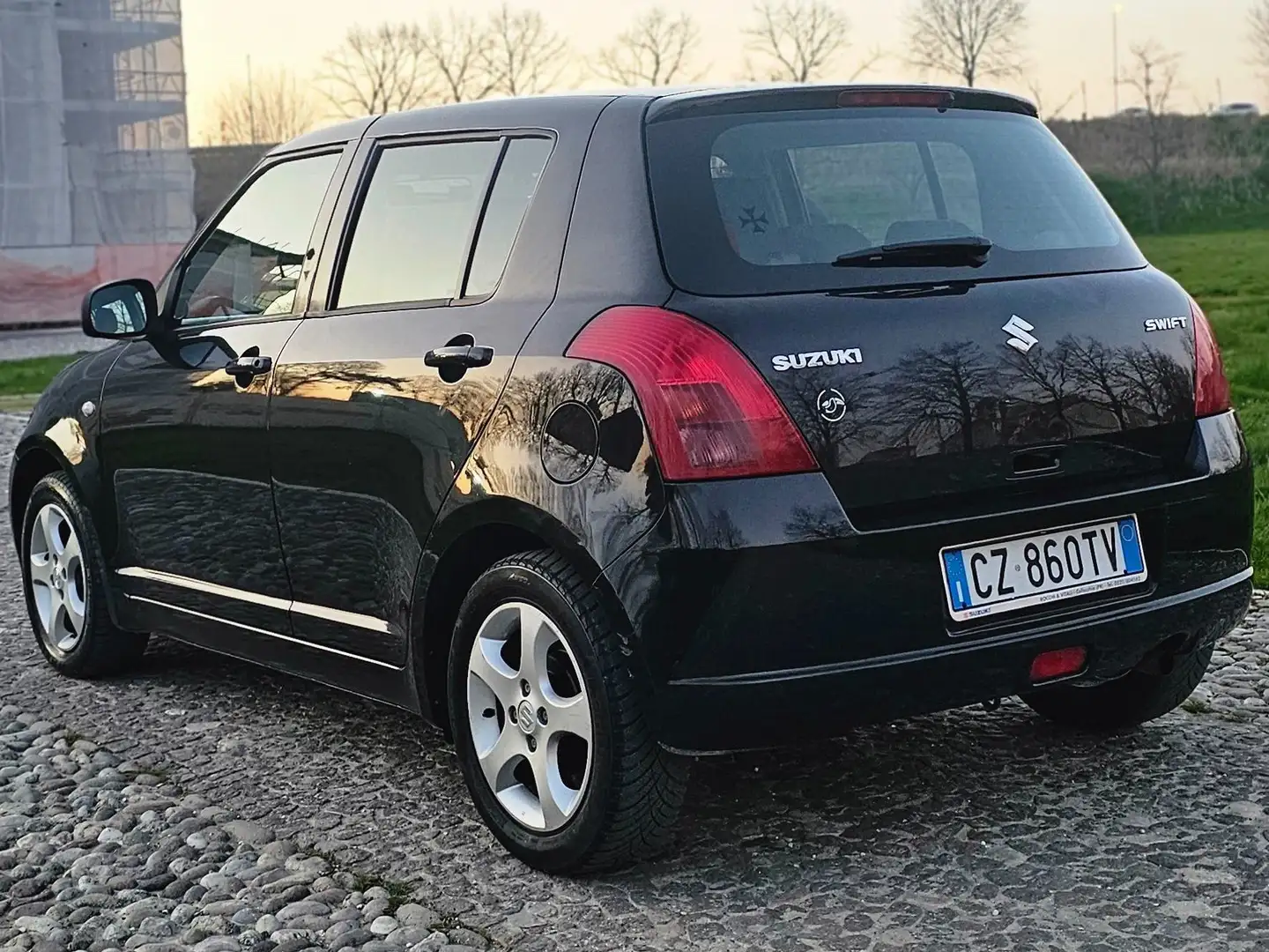 Suzuki Swift Swift 5p 1.3 16v GL Nero - 2