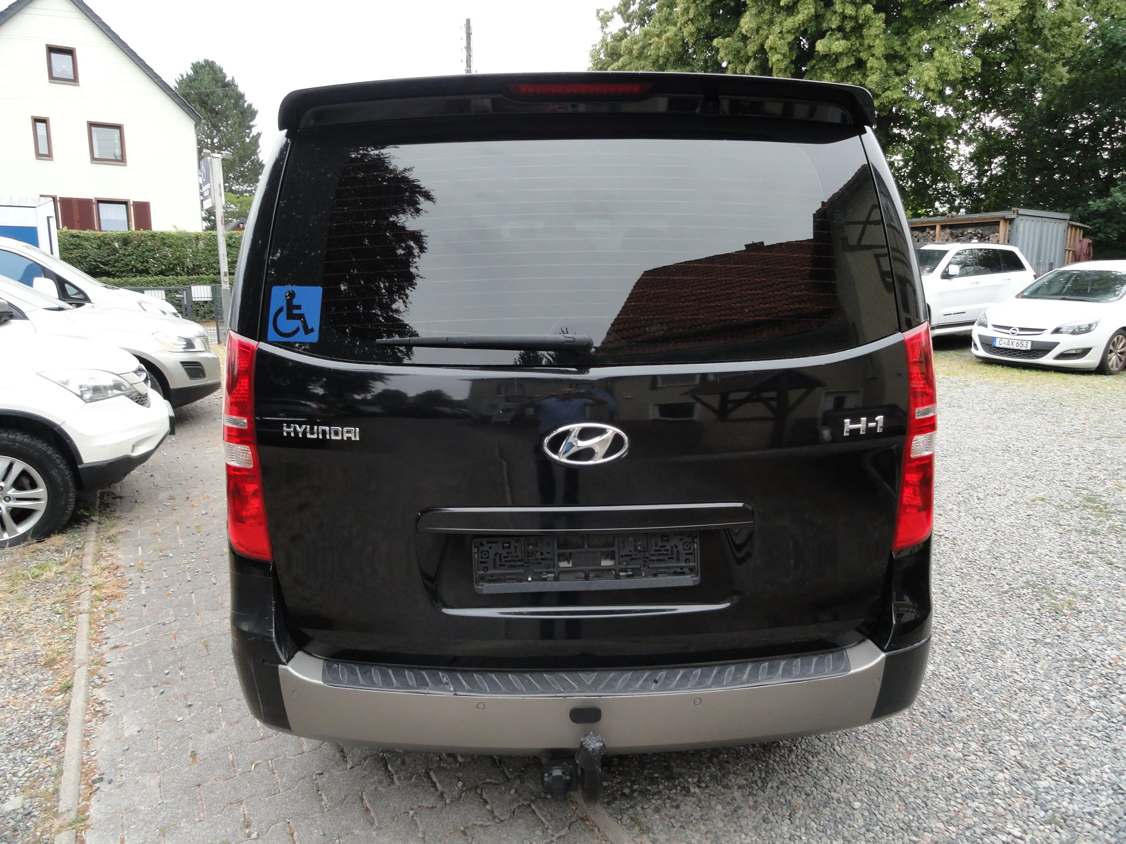 Hyundai H-1 2.5 CRDi 5 Sitzer+Klima+AHK — photo 3