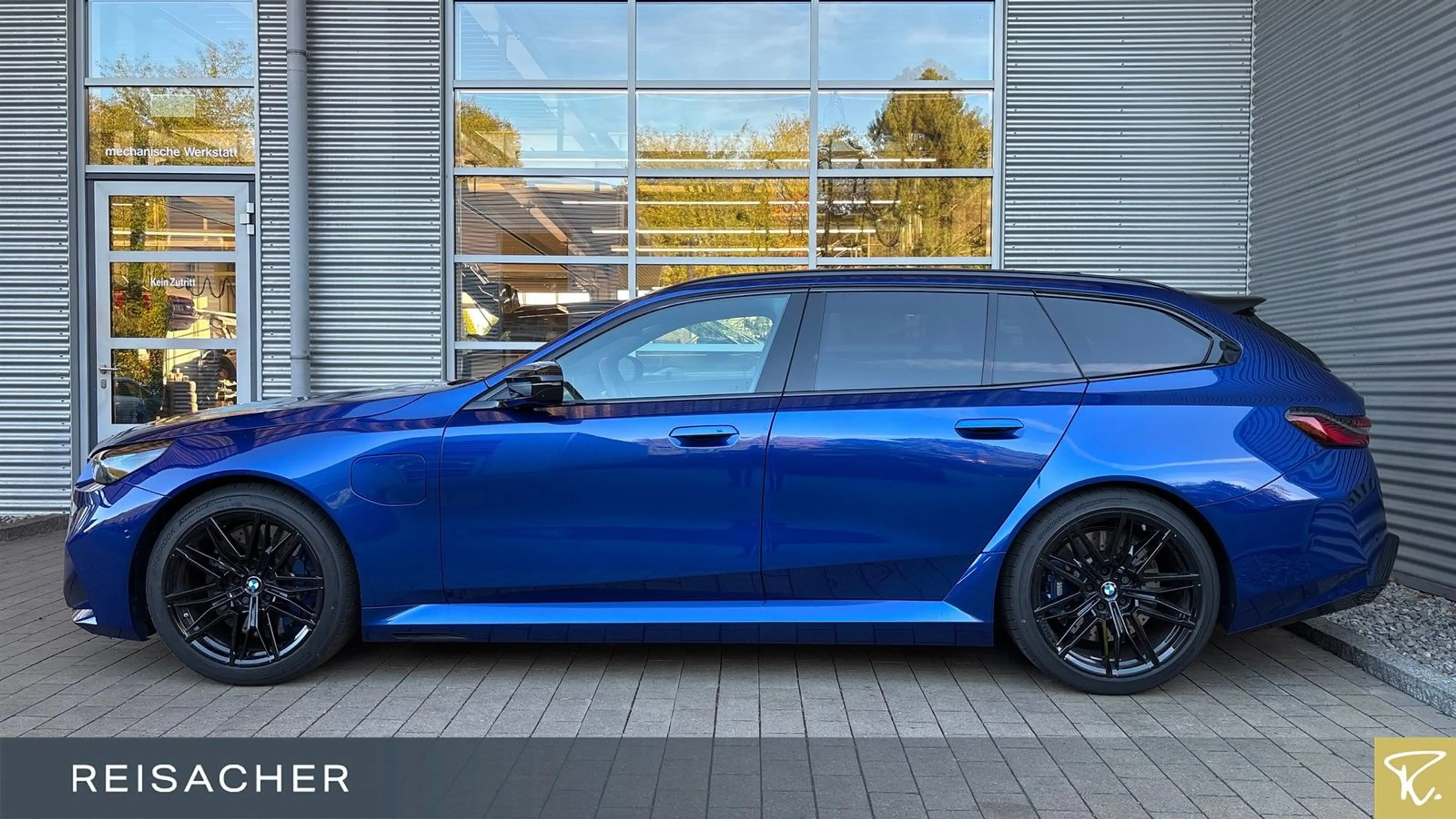 BMW M5 A Tou DAProf,Leder,Autom — photo 9