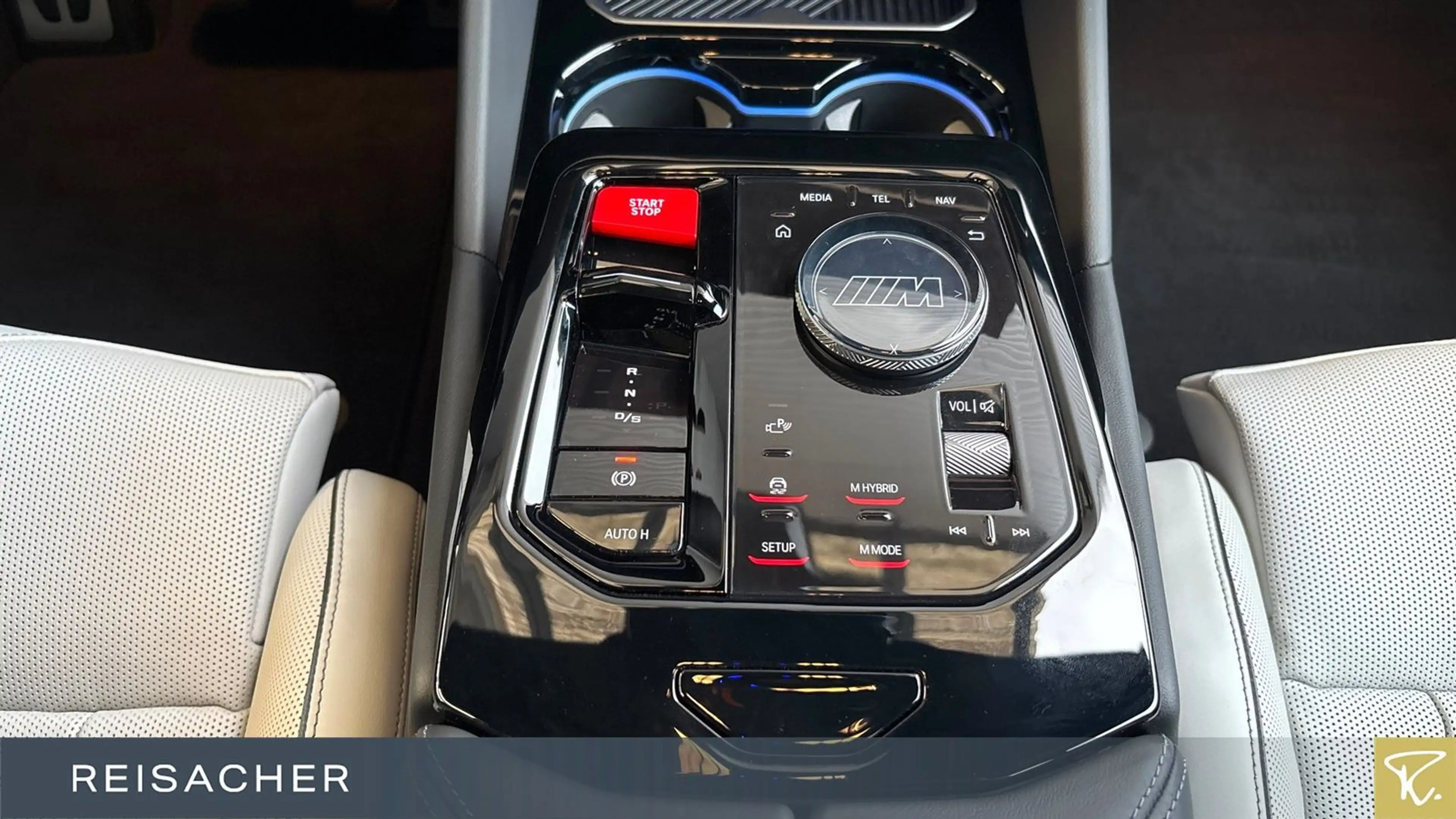 BMW M5 A Tou DAProf,Leder,Autom — photo 11