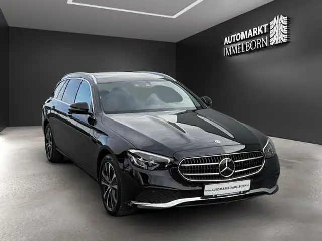 Mercedes-Benz E-Class view 2