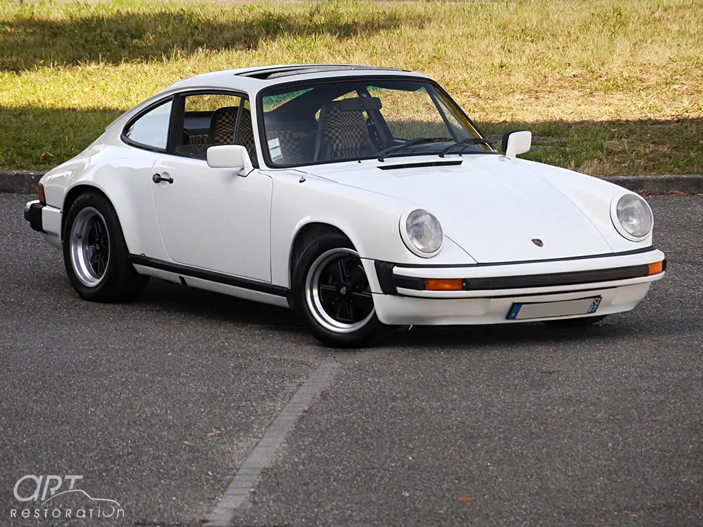 Porsche 911 3.0 SC Coupé Alb - 1