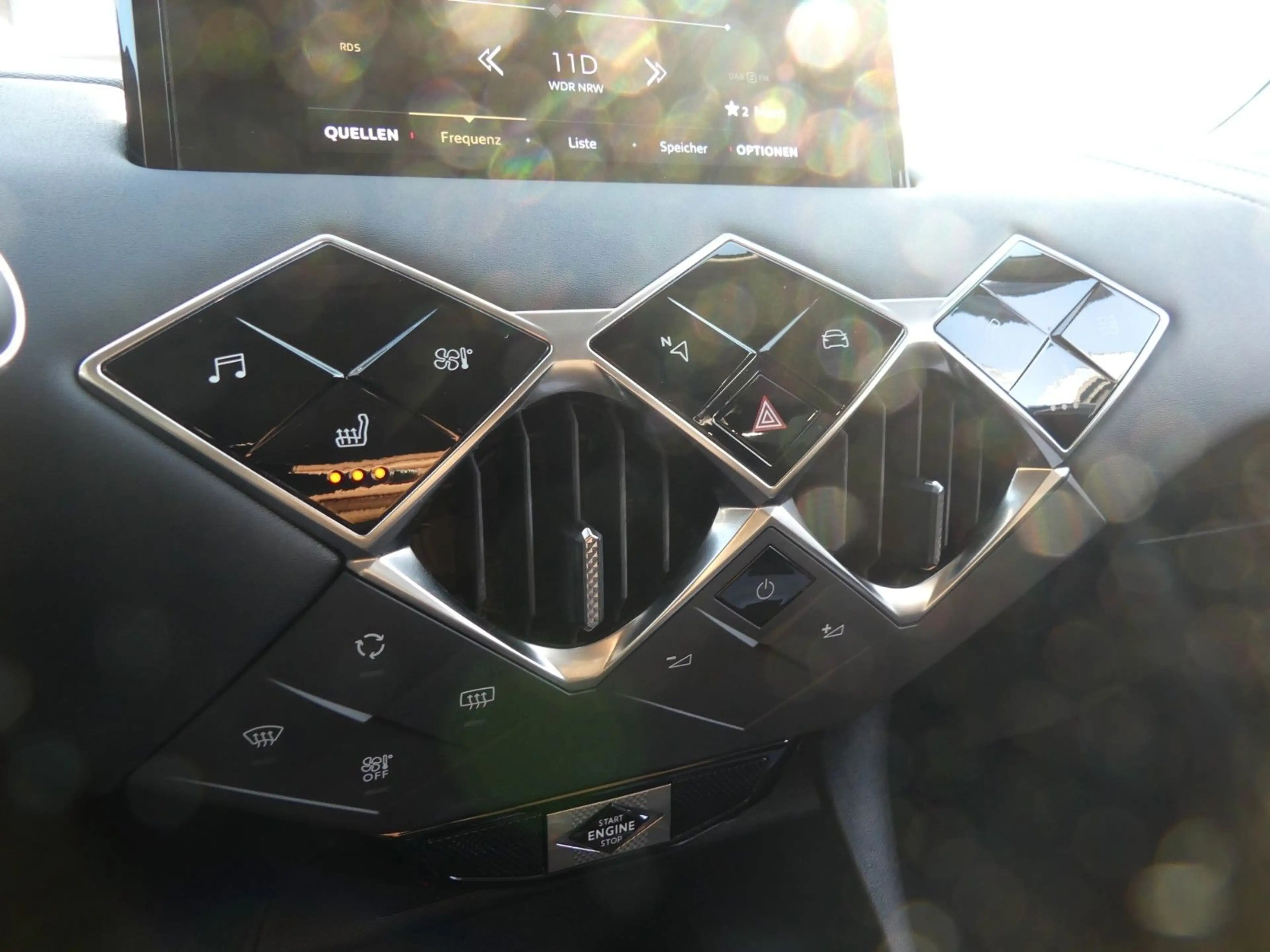 DS Automobiles DS 3 Crossback Bastille PT130AT — photo 14