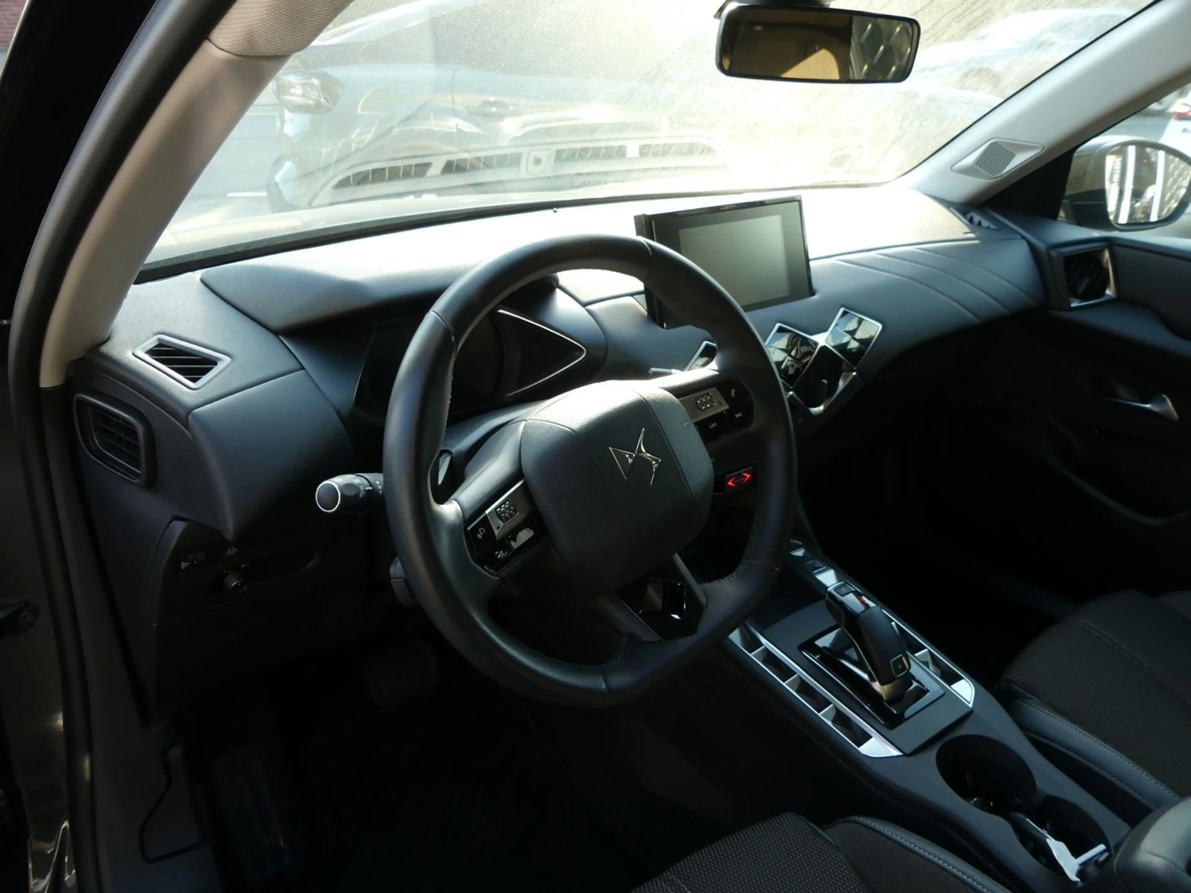 DS Automobiles DS 3 Crossback Bastille PT130AT — photo 7