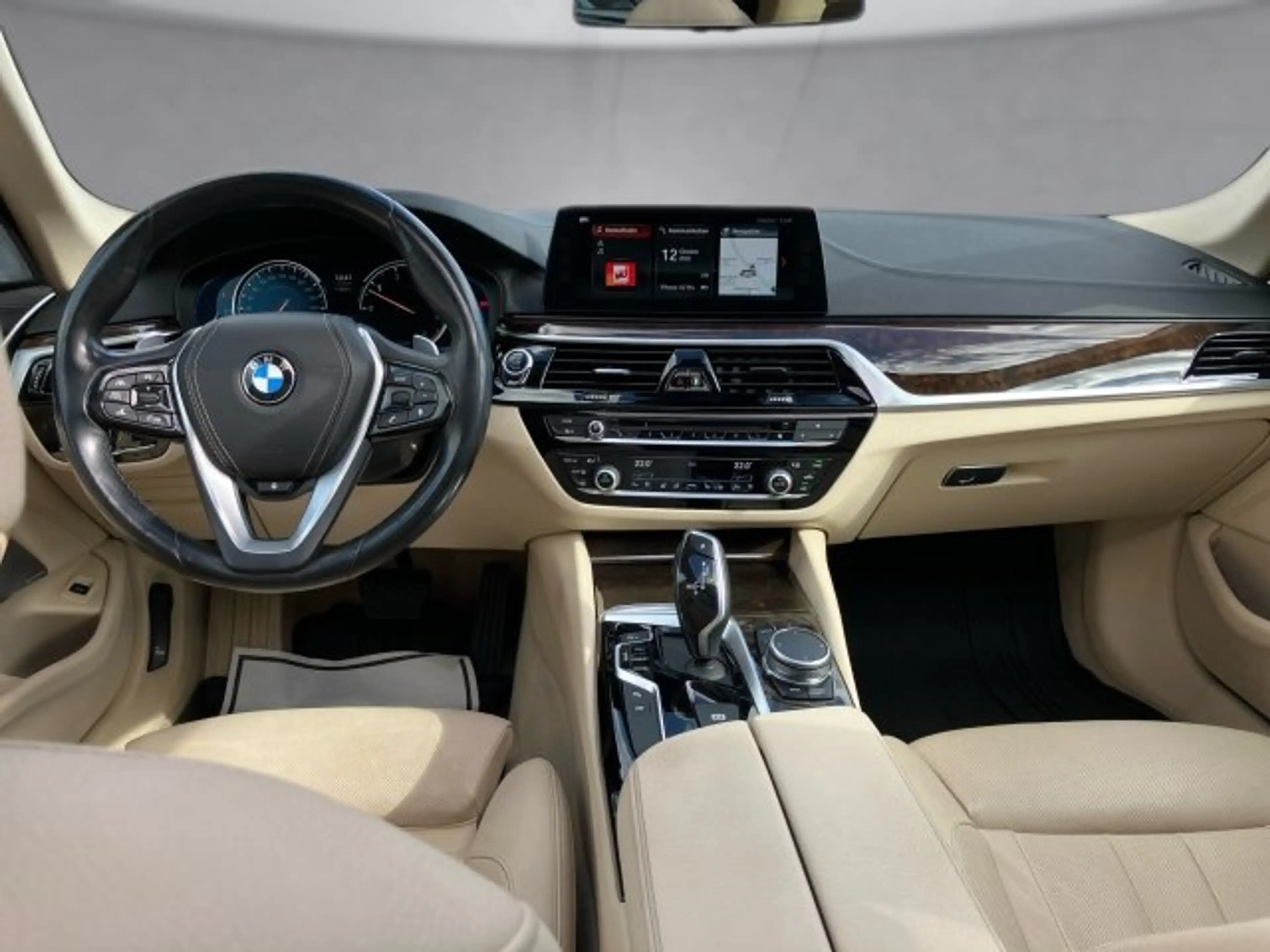 BMW 530 d xDrive Lim G30 — photo 9