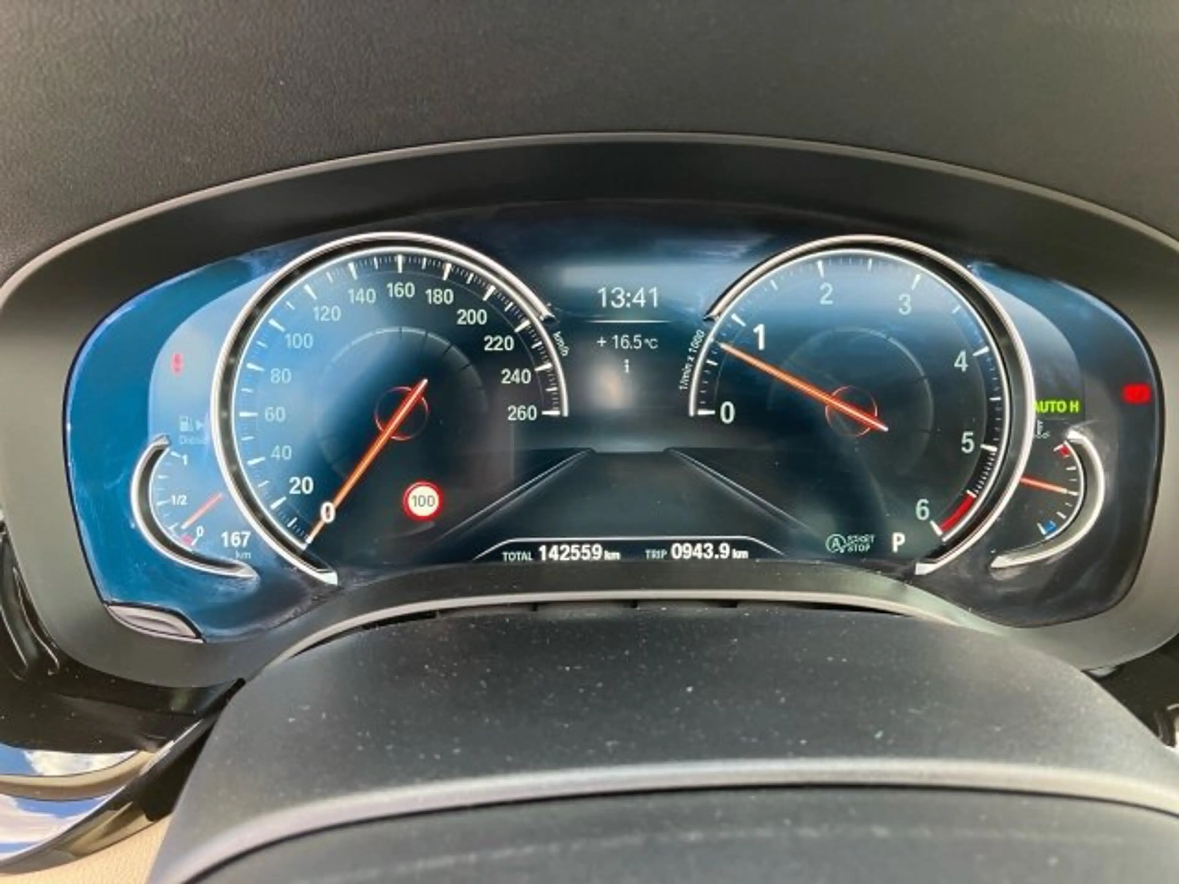 BMW 530 d xDrive Lim G30 — photo 10
