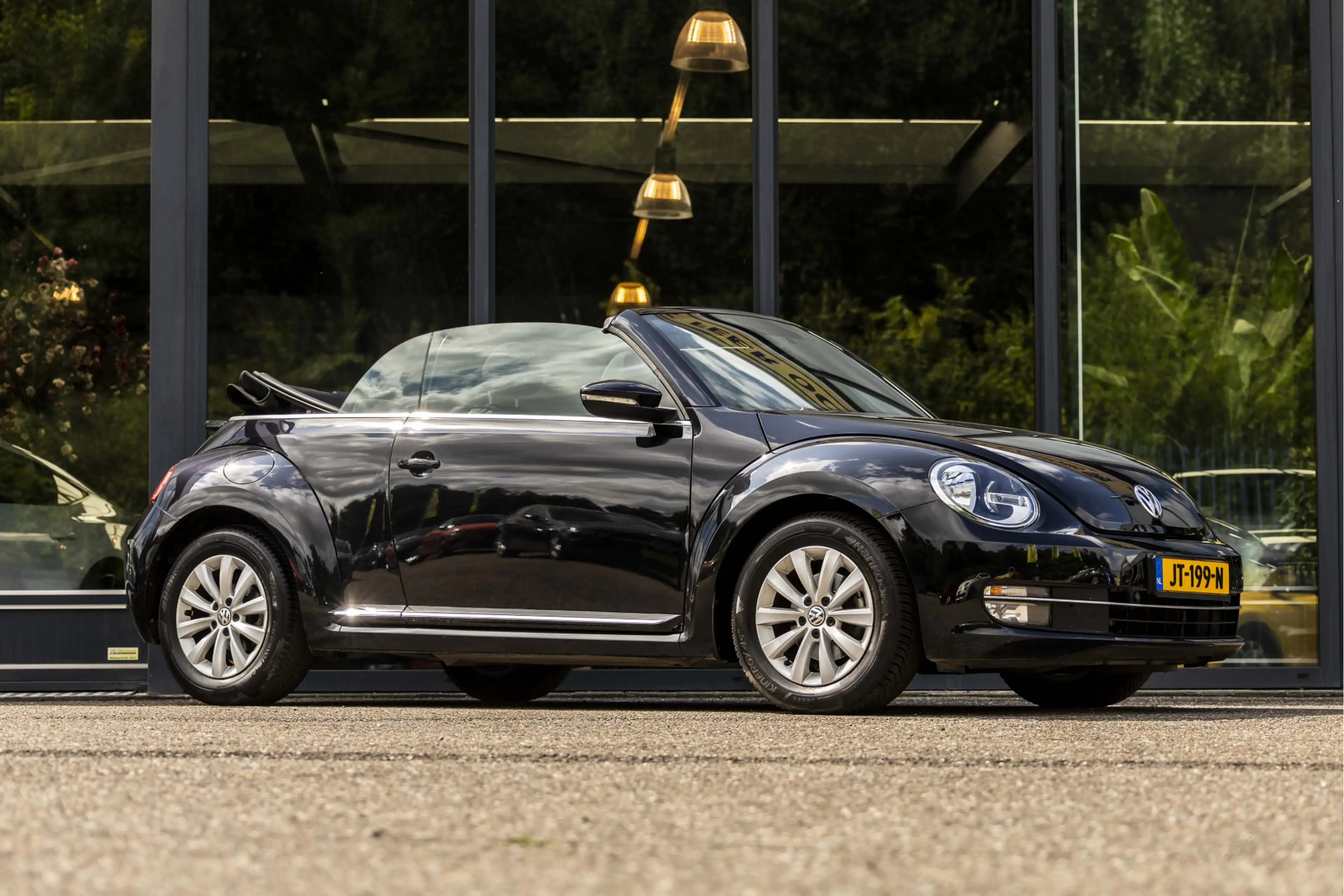 Volkswagen Beetle Cabriolet 1.2 TSI Design BlueMotion Wordt verwacht