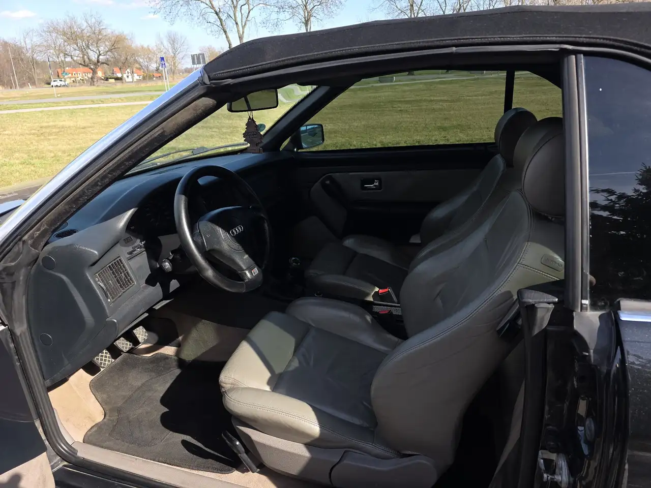 Audi Cabriolet 1.8, foto 12