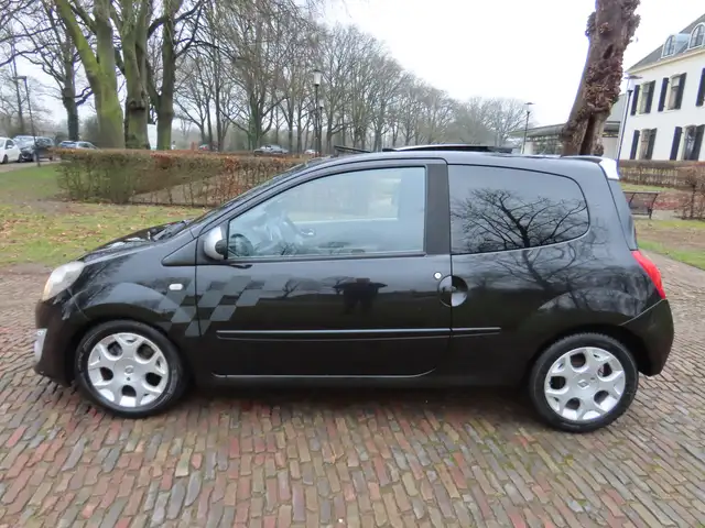 Renault Twingo view 2