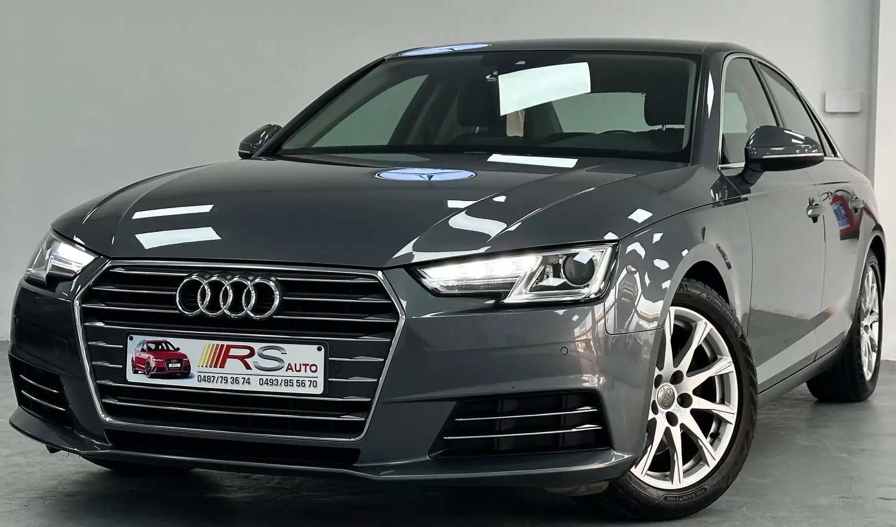 Audi A4 2.0 TDi - GARANTIE 12 MOIS - GPS - BI XENON - CUIR Gris - 1