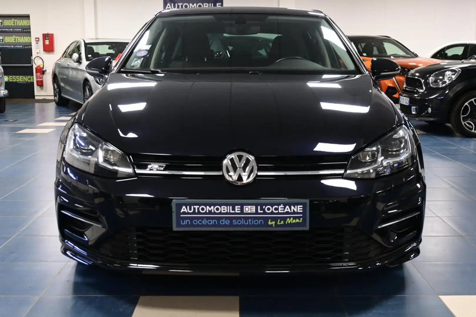 Volkswagen Golf 1.5 TSI 150 EVO DSG7 Carat R-Line Noir - 2