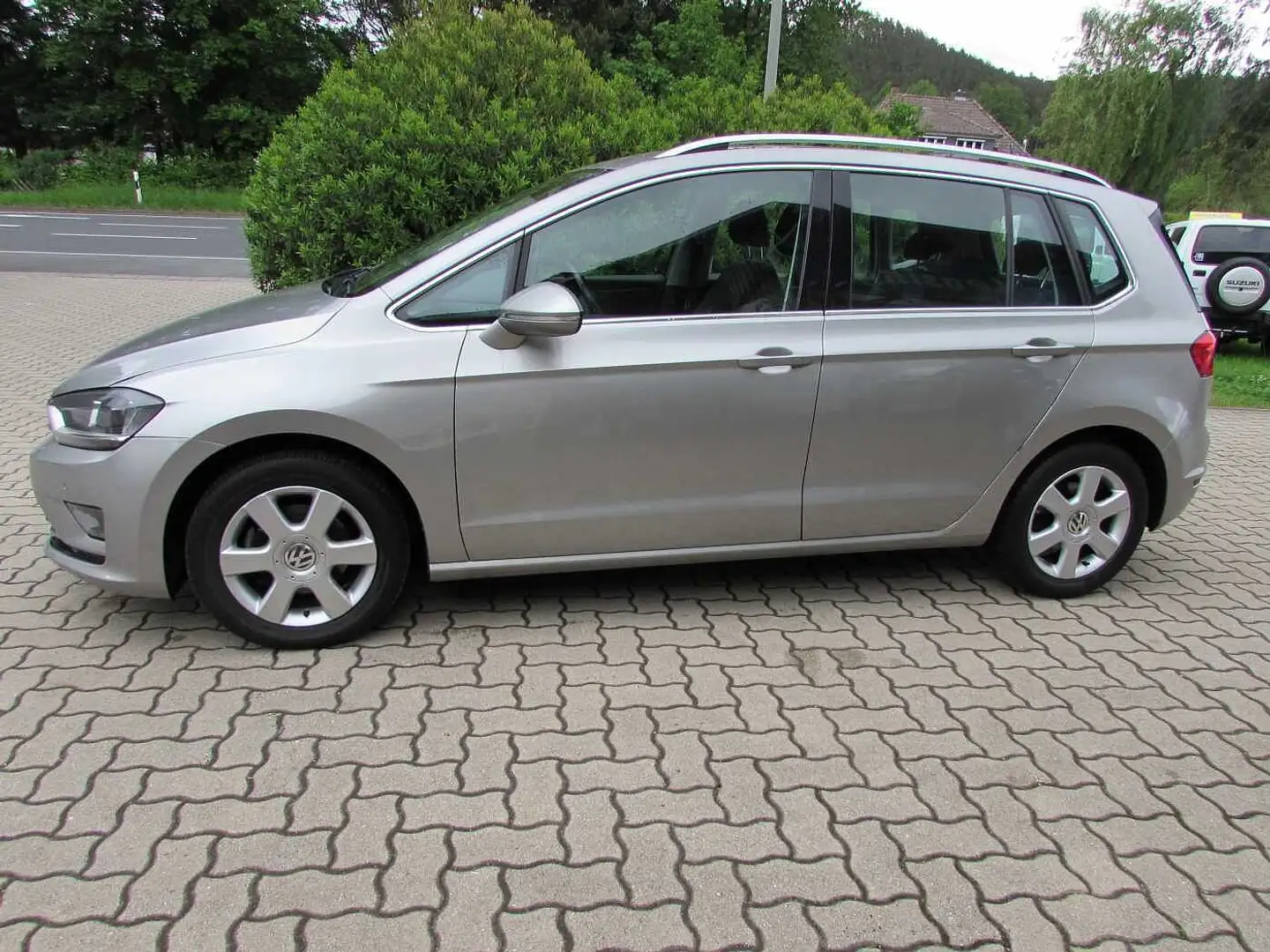 Volkswagen Golf VII Sportsvan 1.4 BMT DSG Highline Silber - 2