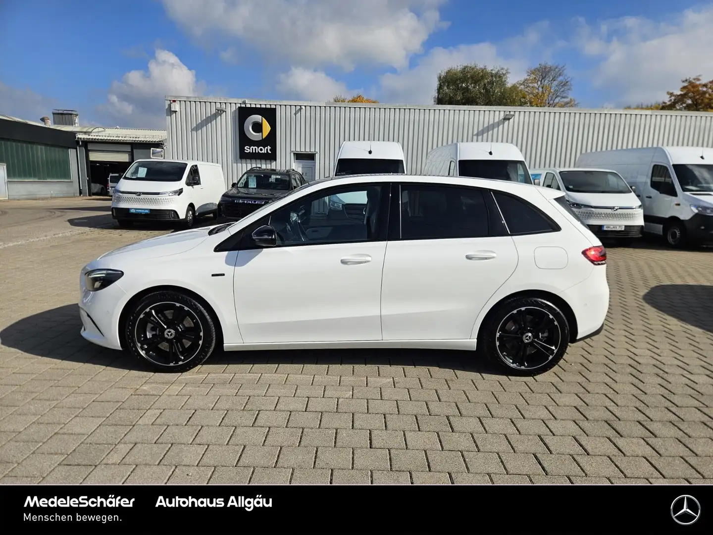 Mercedes-Benz B 250 B 250 e Progressive 18" Distronic Pano AHK NP54 Weiß - 2