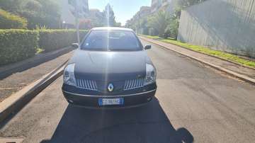 2.2 dci Initiale