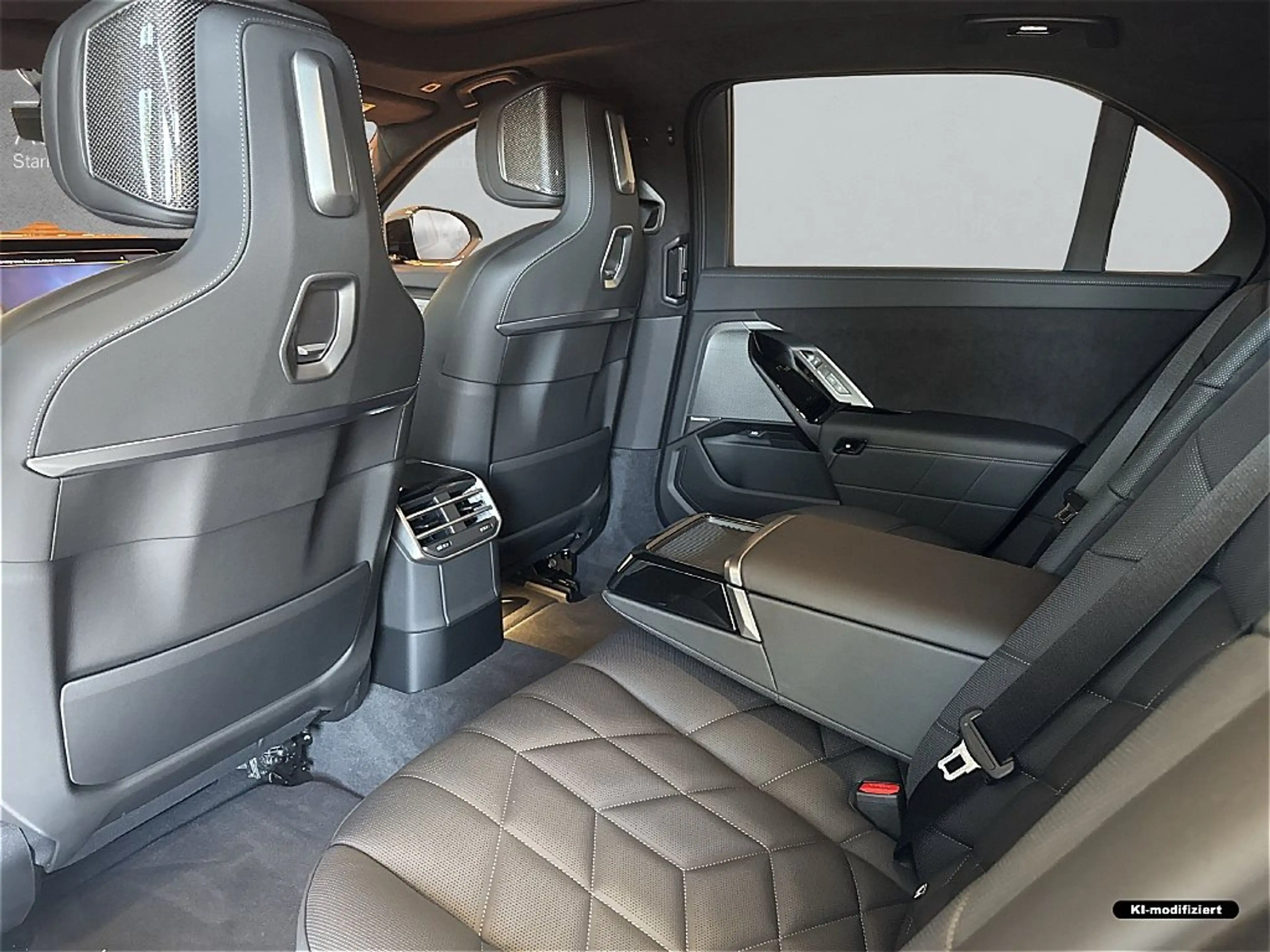 BMW i7 50 xDrive M Sportpaket DAB Aktivlenkung — photo 9