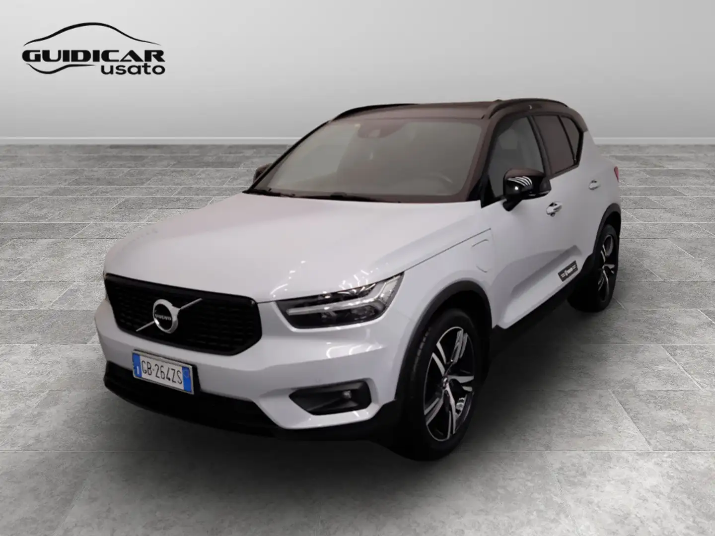 Volvo XC40 - XC40 1.5 t5 phev R-design auto my21 Bianco - 1