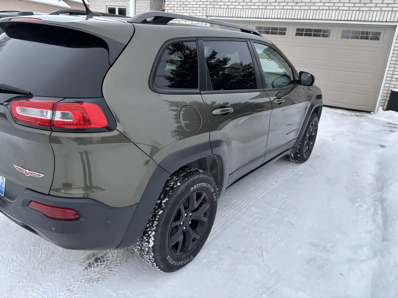 Jeep Cherokee снимка Jeep Cherokee