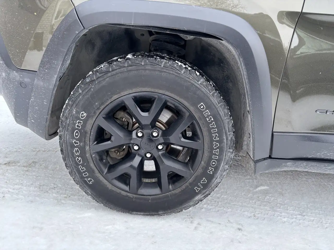 Jeep Cherokee снимка Jeep Cherokee