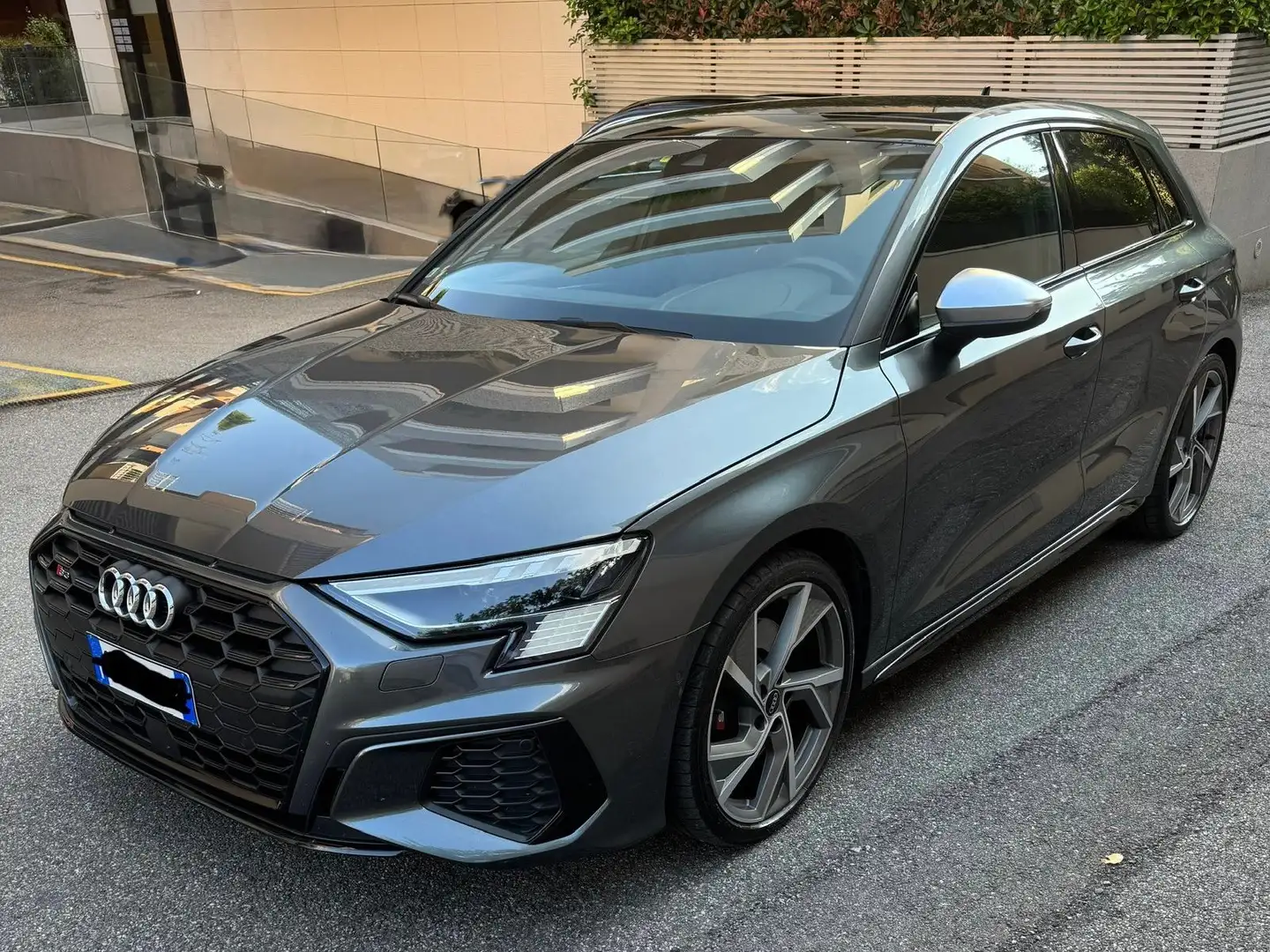 Audi S3 Sportback 2.0 tfsi Sport Attitude quattro s-tronic Grigio - 2