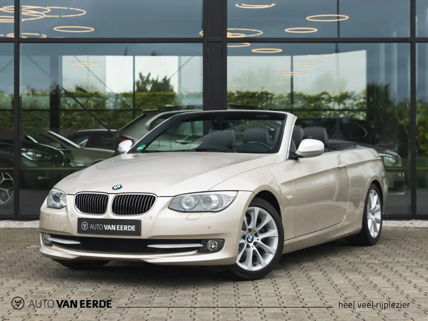 BMW 325i Cabrio LCI Aut - Sportst, Prof Navi, COMbox Zilver - 1
