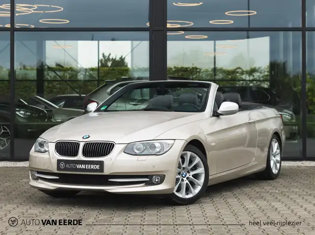 BMW 325i Cabrio LCI Aut - Sportst, Prof Navi, COMbox