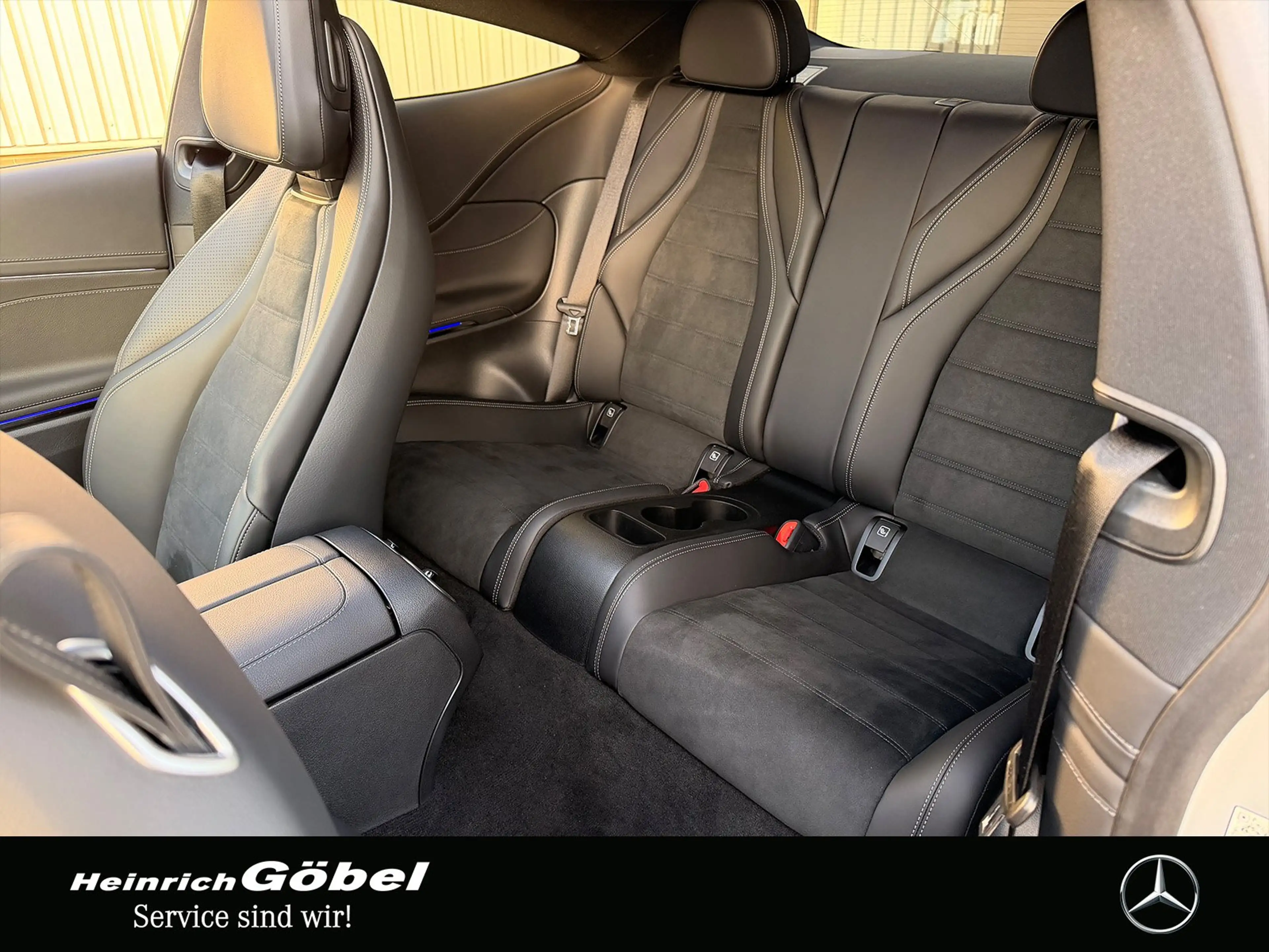 Mercedes-Benz CLE 300 e AMG Line Premium — photo 10