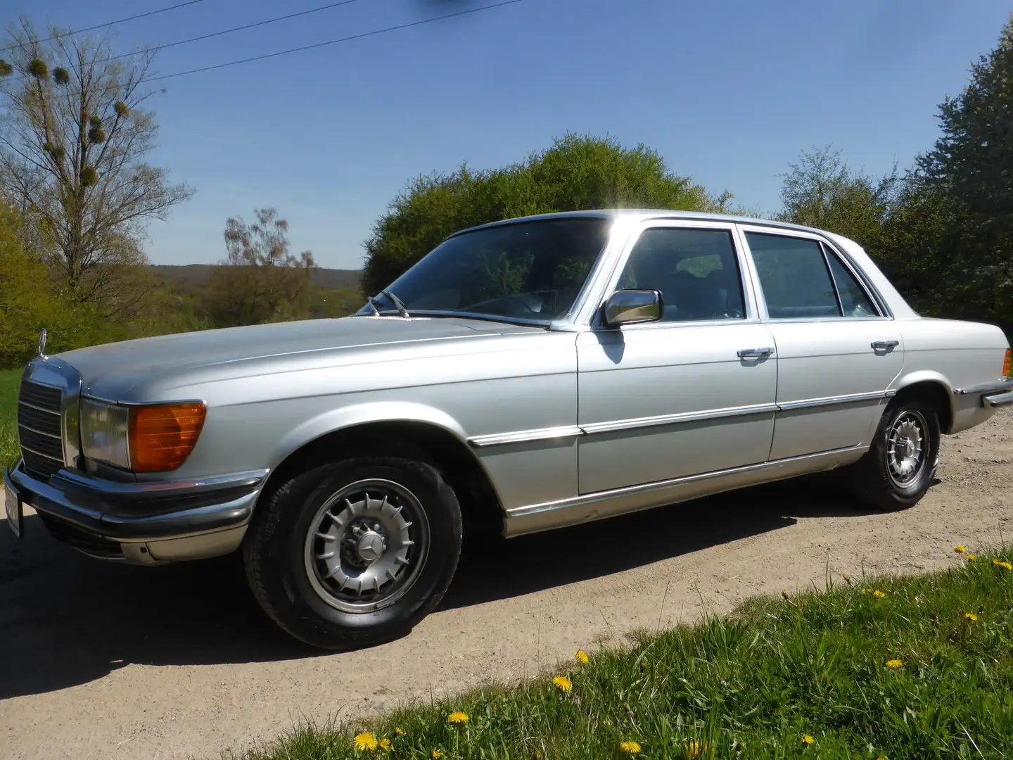 Mercedes-Benz 280 SE Automatik W116 Stříbrná - 1