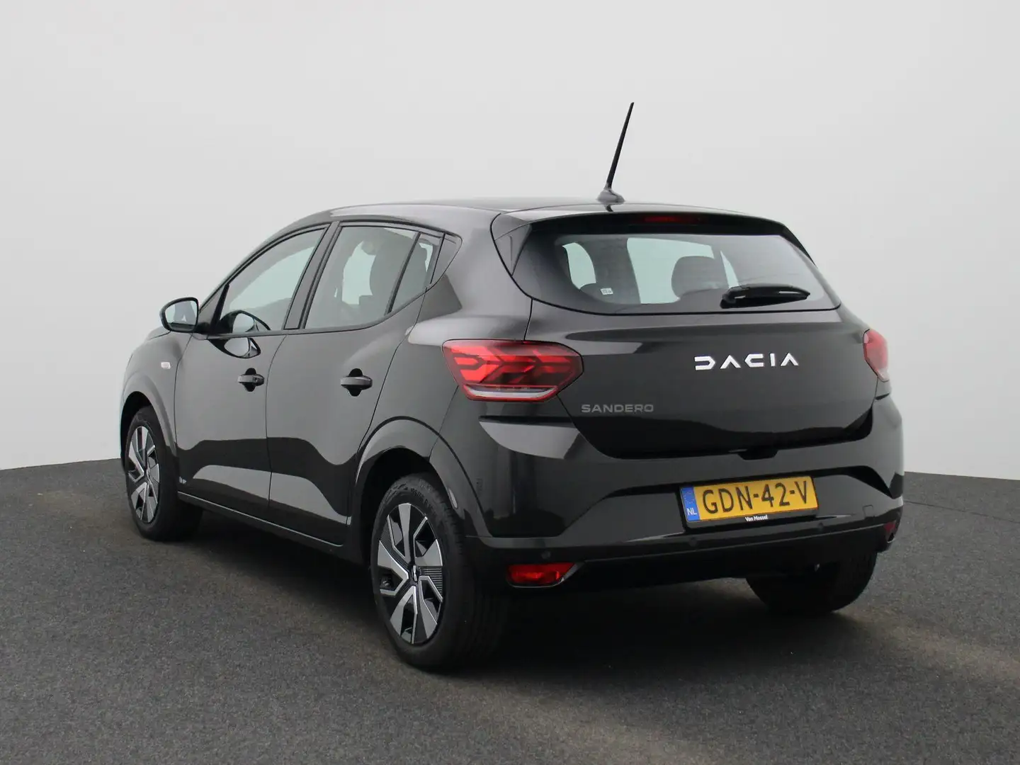Dacia Sandero 1.0 TCe 90 Expression | Apple Carplay | PDC | Airc Zwart - 2
