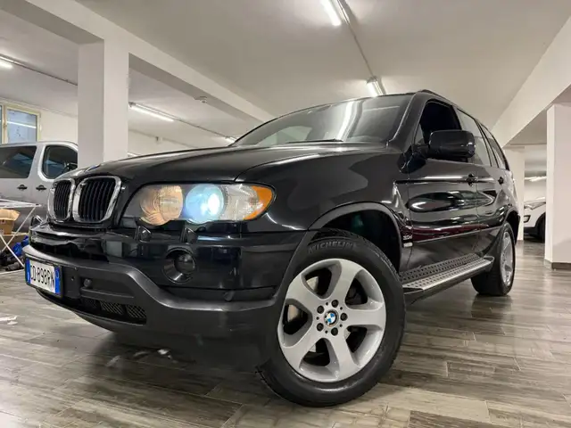 BMW X5 3.0d cat - SEDILI RISCALDATI- TETTO - 2 SET CERCHI