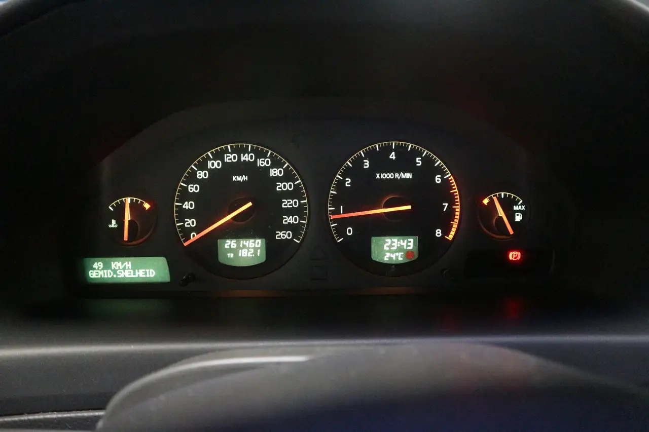Volvo V70 Cross Country 2.4 T Prestige Line 1E EIGENAAR/ PAN, foto 6