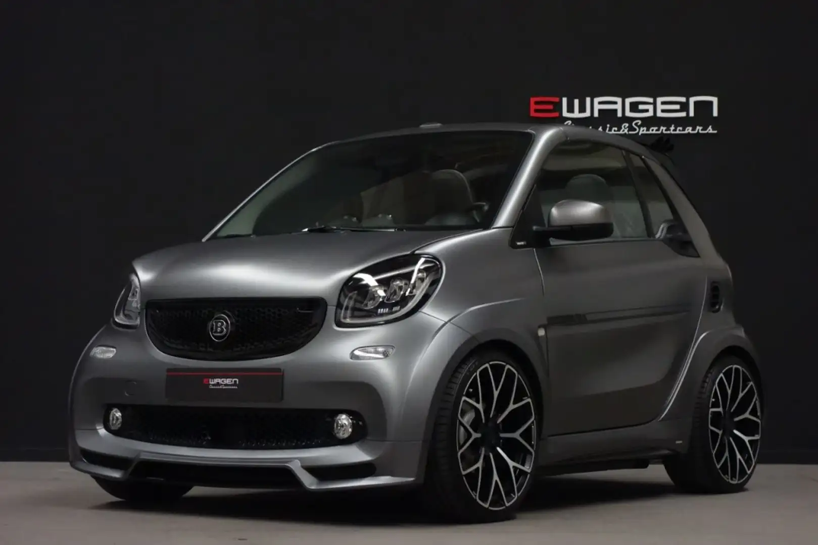 smart forTwo Ultimate 125 Grijs - 2