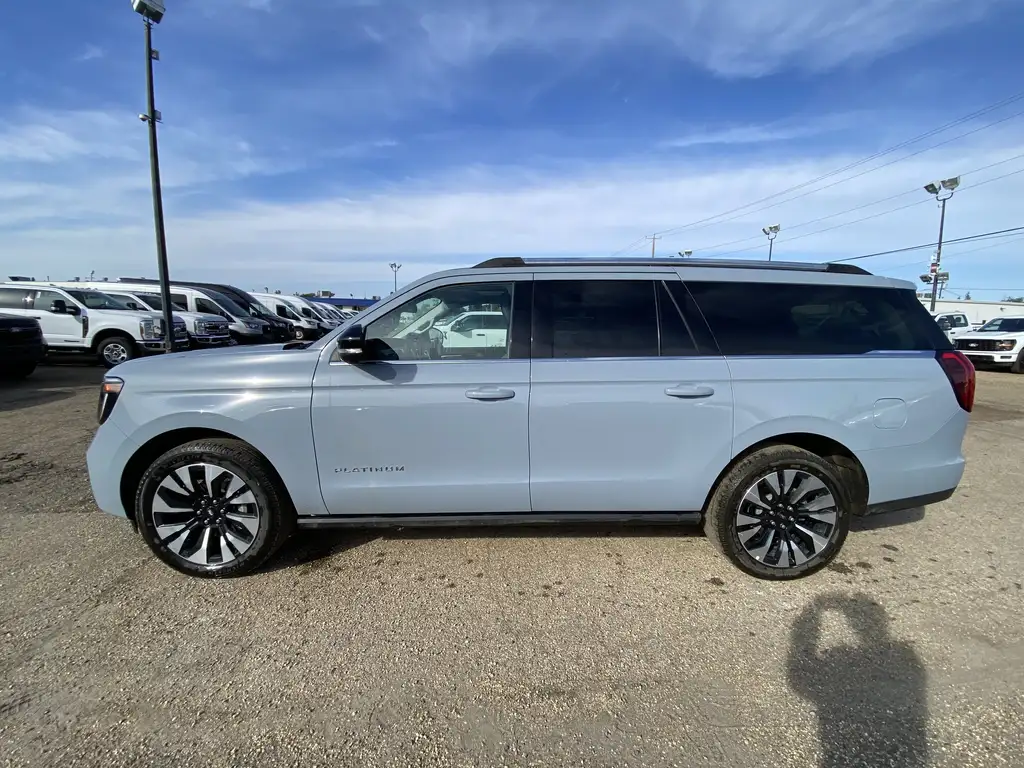 2026 Ford Expedition Max Platinum Max | 360 Cam | Climate Seats | Panoramic — photo 5
