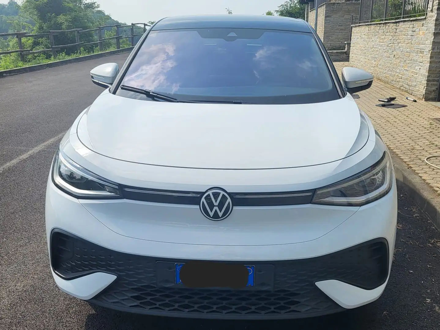 Volkswagen ID.5 77 kWh Pro Performance 204cv Bianco - 1