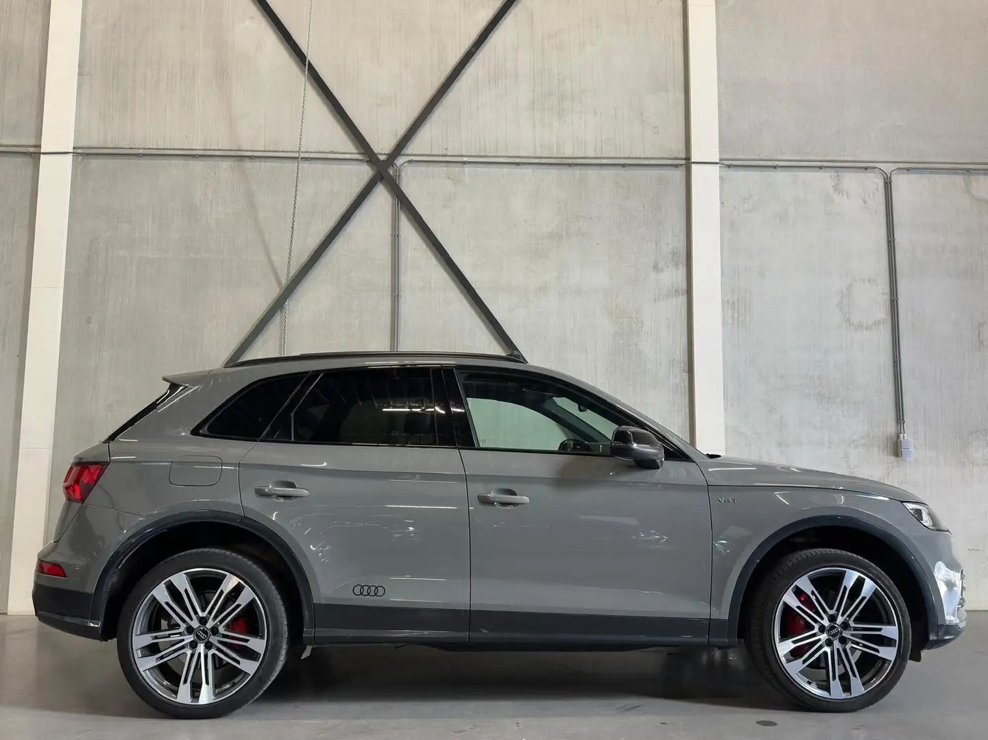 Audi SQ5 3.0 TFSI SQ5 quattro Pro Line Plus ex. BPM Gris - 2
