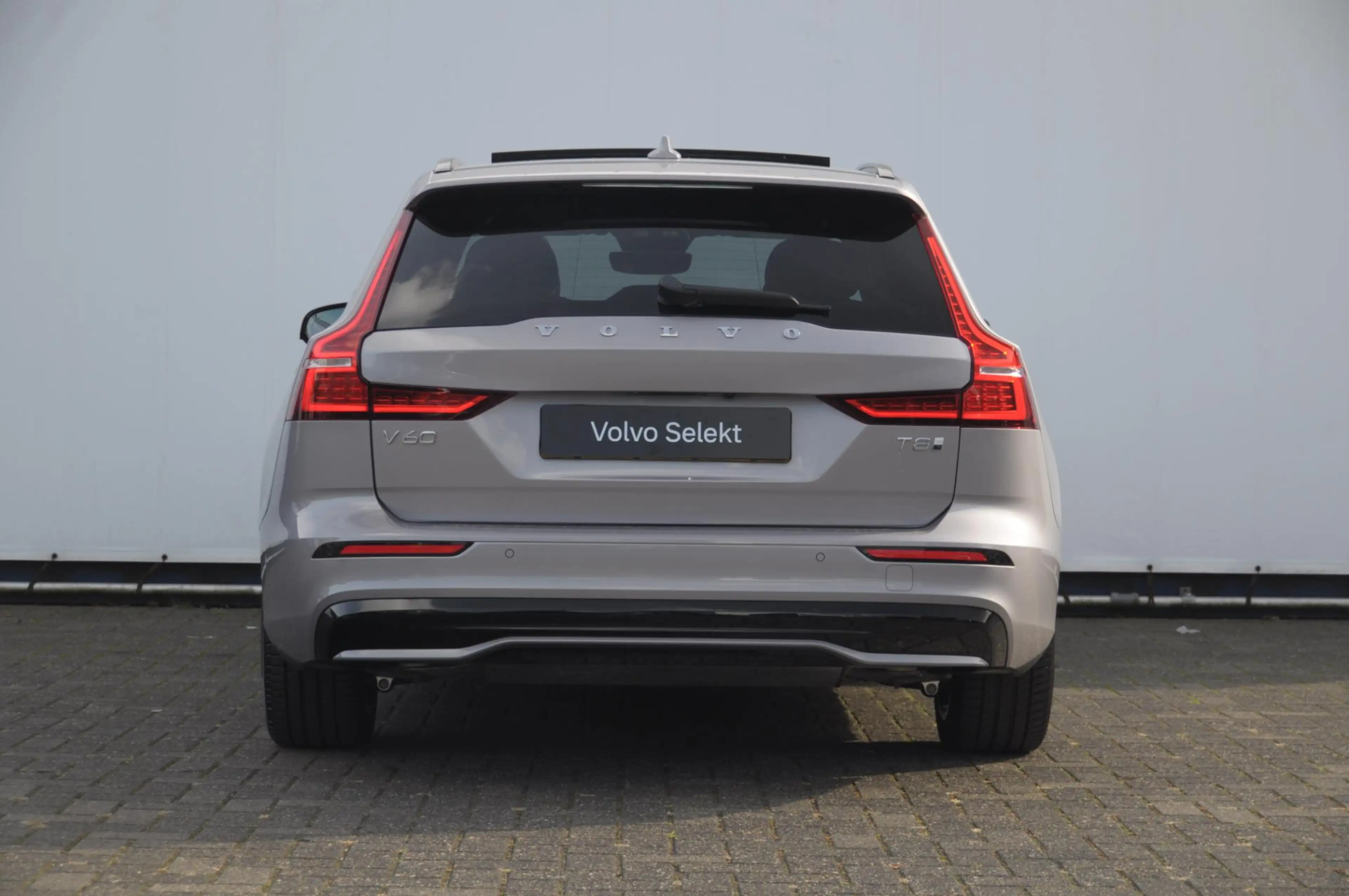 Volvo V60 T8 455PK Automaat Plug-in hybrid AWD Plus Dark Tre — photo 6